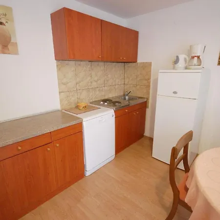 Apartman Fuer 4 Personen Ca 48 Qm In Njivice, Kvarner Bucht Krk *